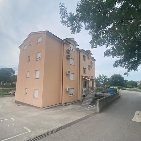Apartment Noel Fažana Dış mekan fotoğraf